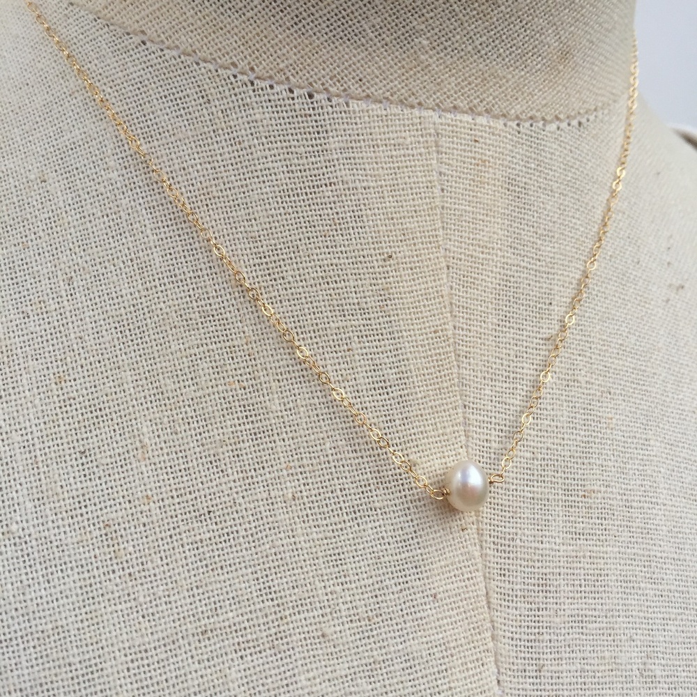 14K gold/sterling silver Single Pearl Necklace